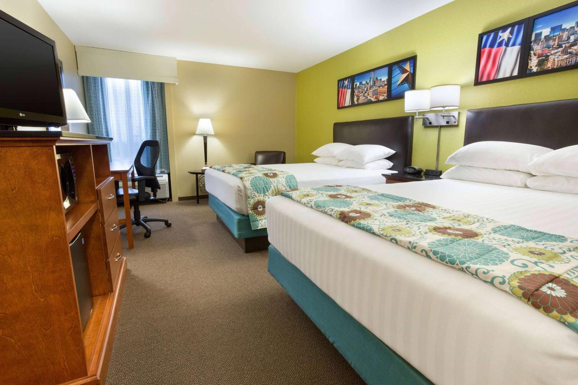 Heritage Inn & Suites The Woodlands, Trademark By Wyndham 外观 照片